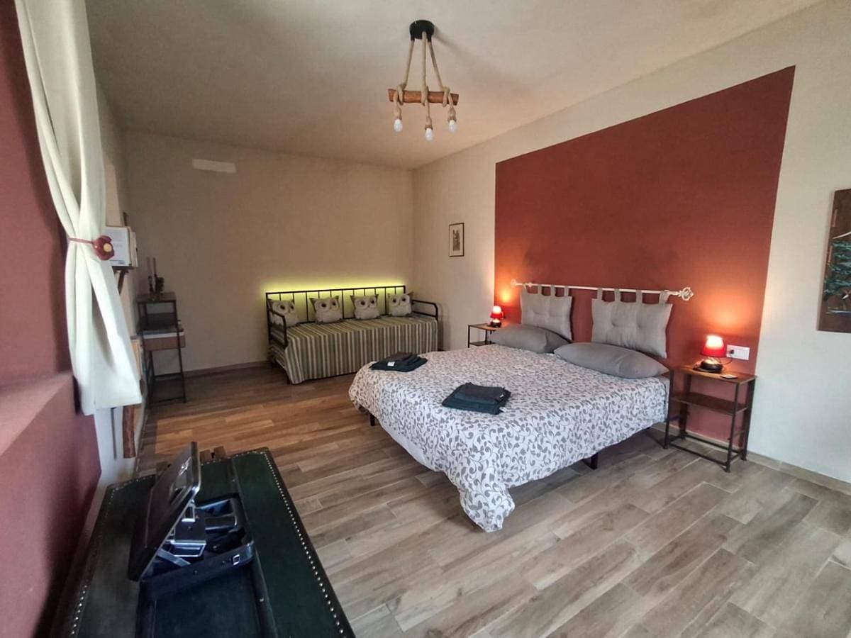 Foto 5 von 8: Double Room with Private Bathroom