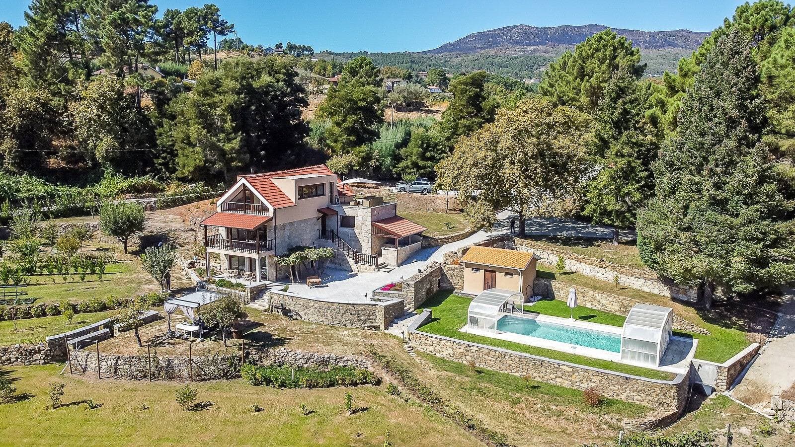 Foto 11 von 25: Bed and Breakfast 'Piso Lua' mit Bergblick und beheiztem Pool