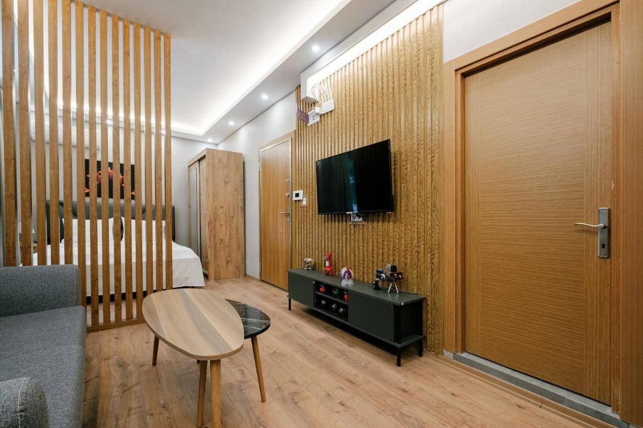 Compact Flat 2 min to Metro, Near Marmara Park 1