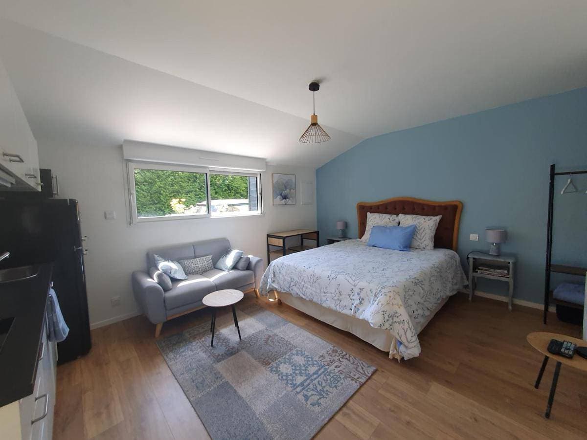 Studio de charme indépendant avec terrasse 1