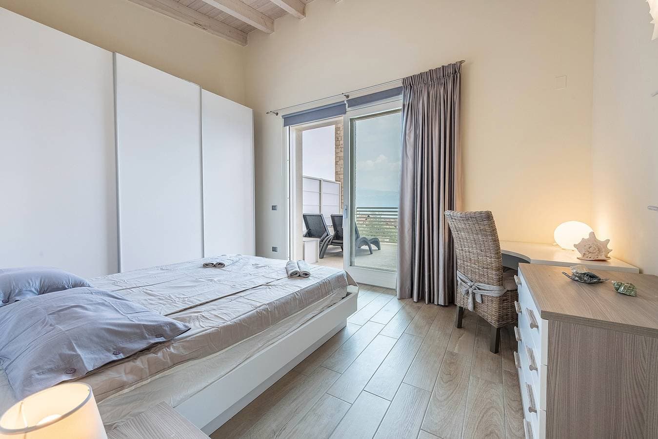 Foto 13 von 25: Apartment „Little Paradise Lake Garda“ mit Gemeinschaftspool & WLAN