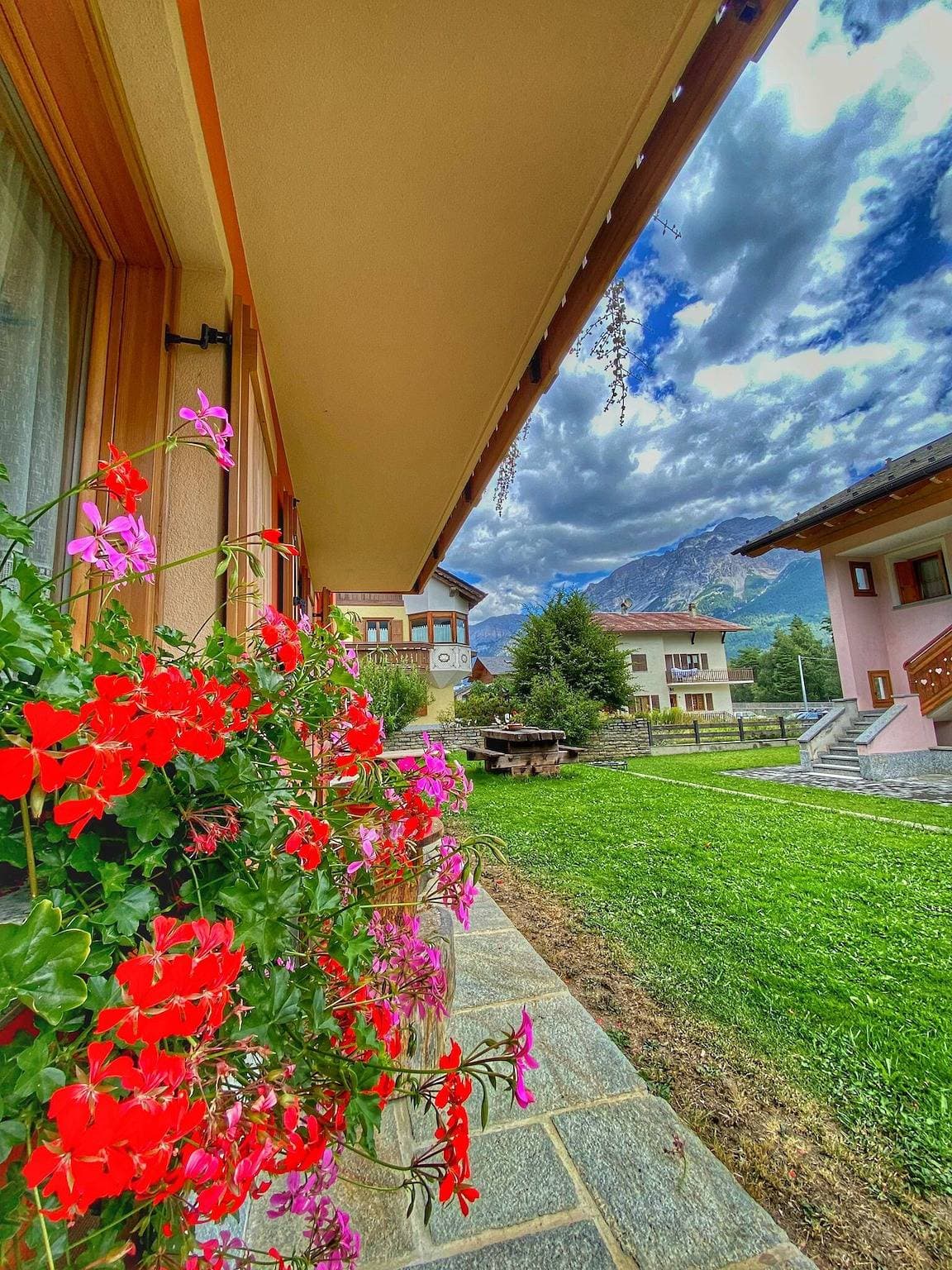 Foto 10 von 45: Ferienwohnung "Casa Clus Bormio 2" mit Bergblick, 2 Balkonen und WLAN