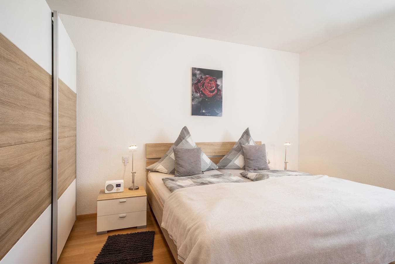 Foto 8 von 26: Moderne Ferienwohnung "Imelda" mit Balkon, Seeblick, WLAN