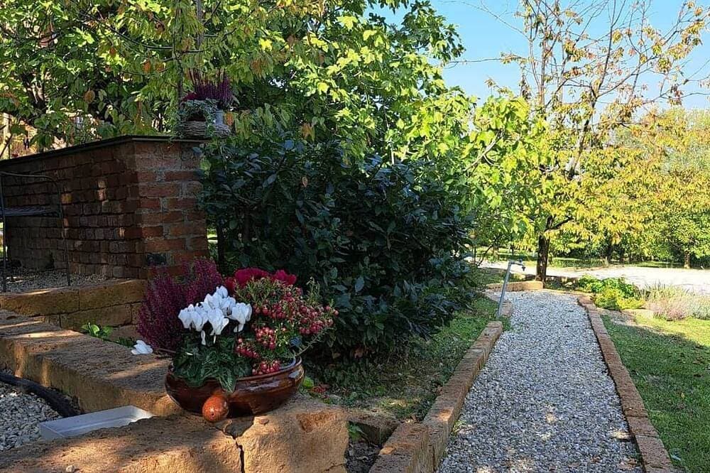 Foto 12 von 30: Cascina Lungamerenda - Relax in Monferrato