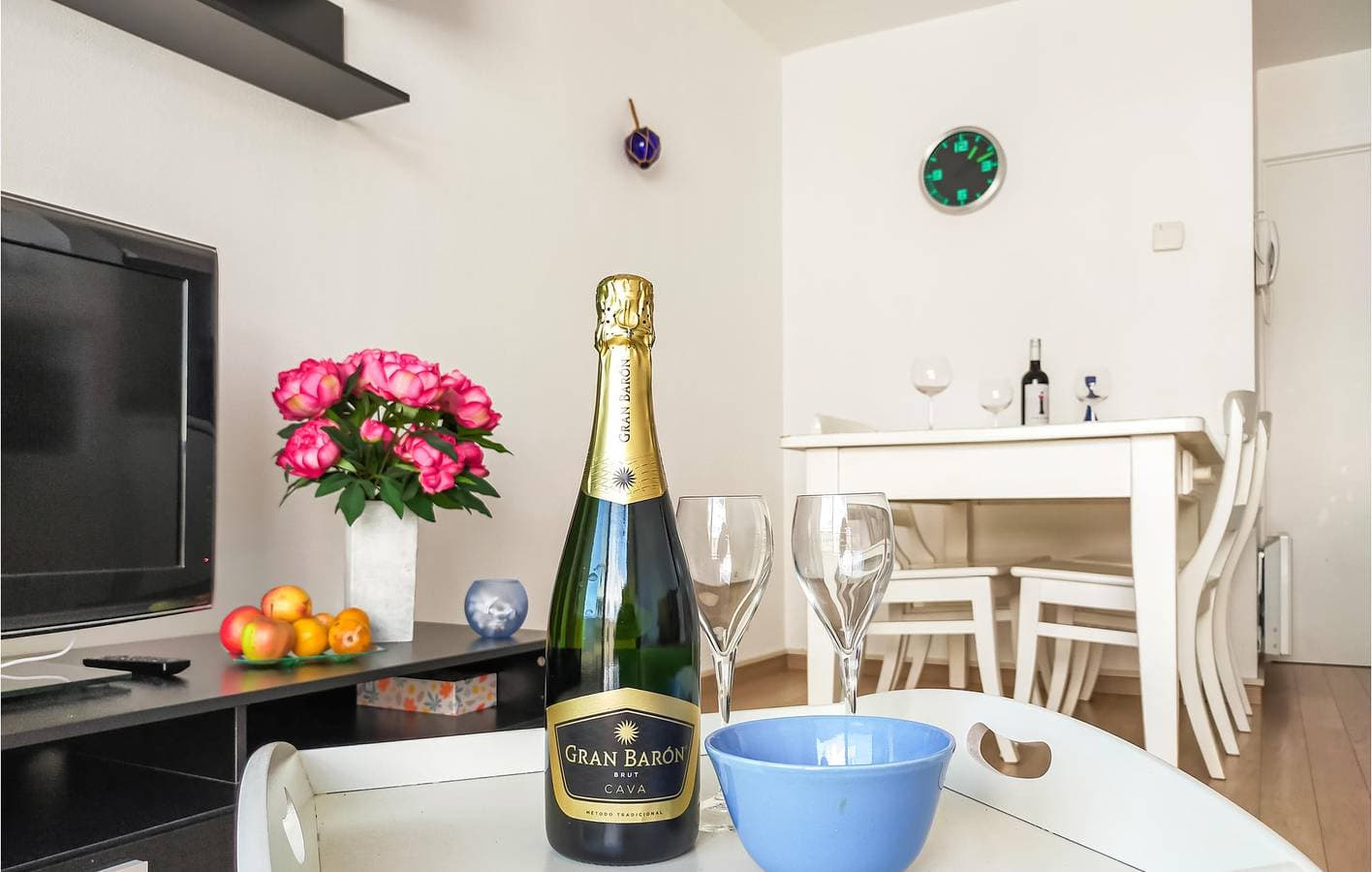 Foto 3 von 22: Ferienwohnung für 3 Personen mit Terrasse