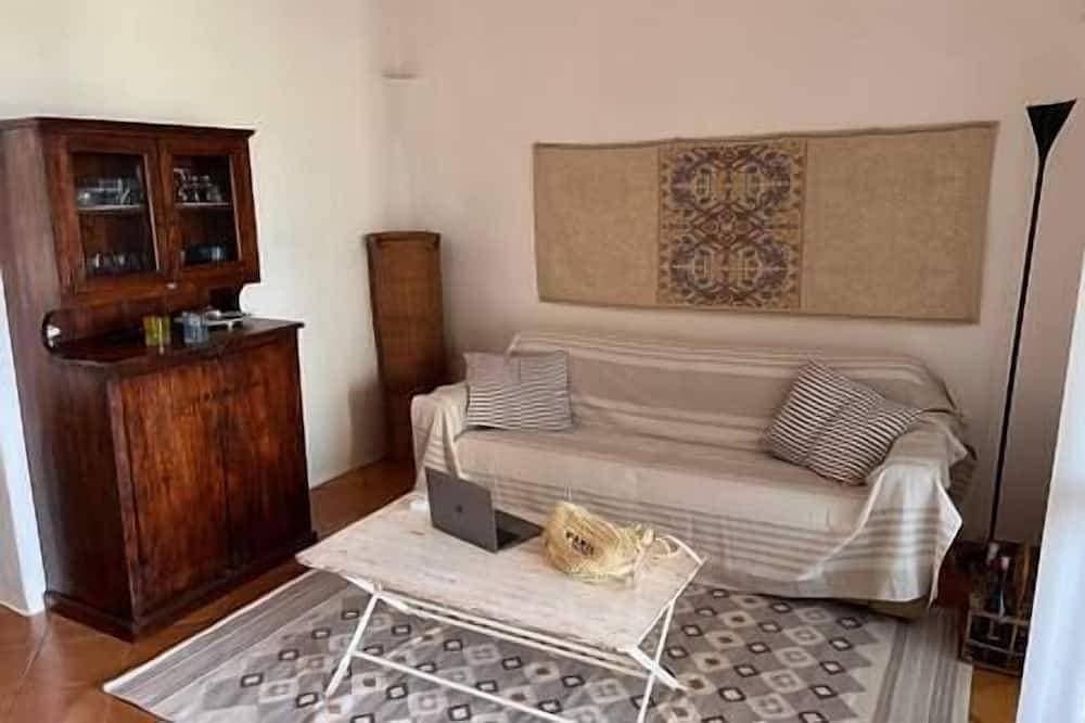 Foto 9 von 24: Schöne Villa mit Garten mit Blick auf das Maddalena-Archipel