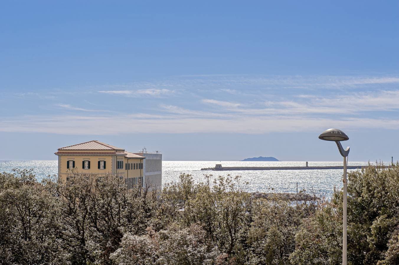 Sea Breeze Loft 1