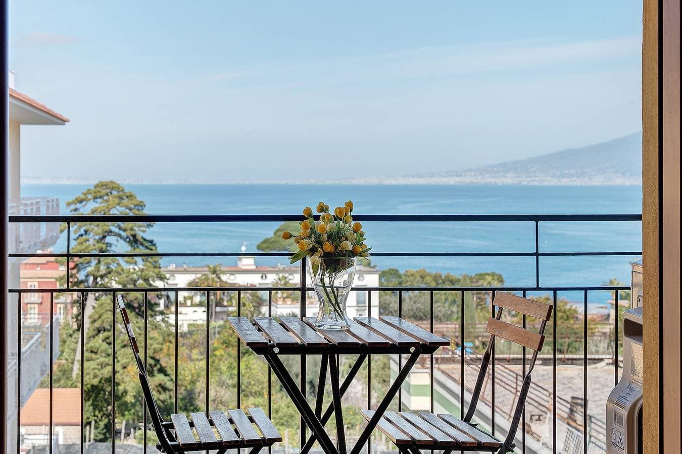 Foto 2 von 31: Apartment 'Sorrento Luxury Blue' mit Meerblick, WLAN und Klimaanlage