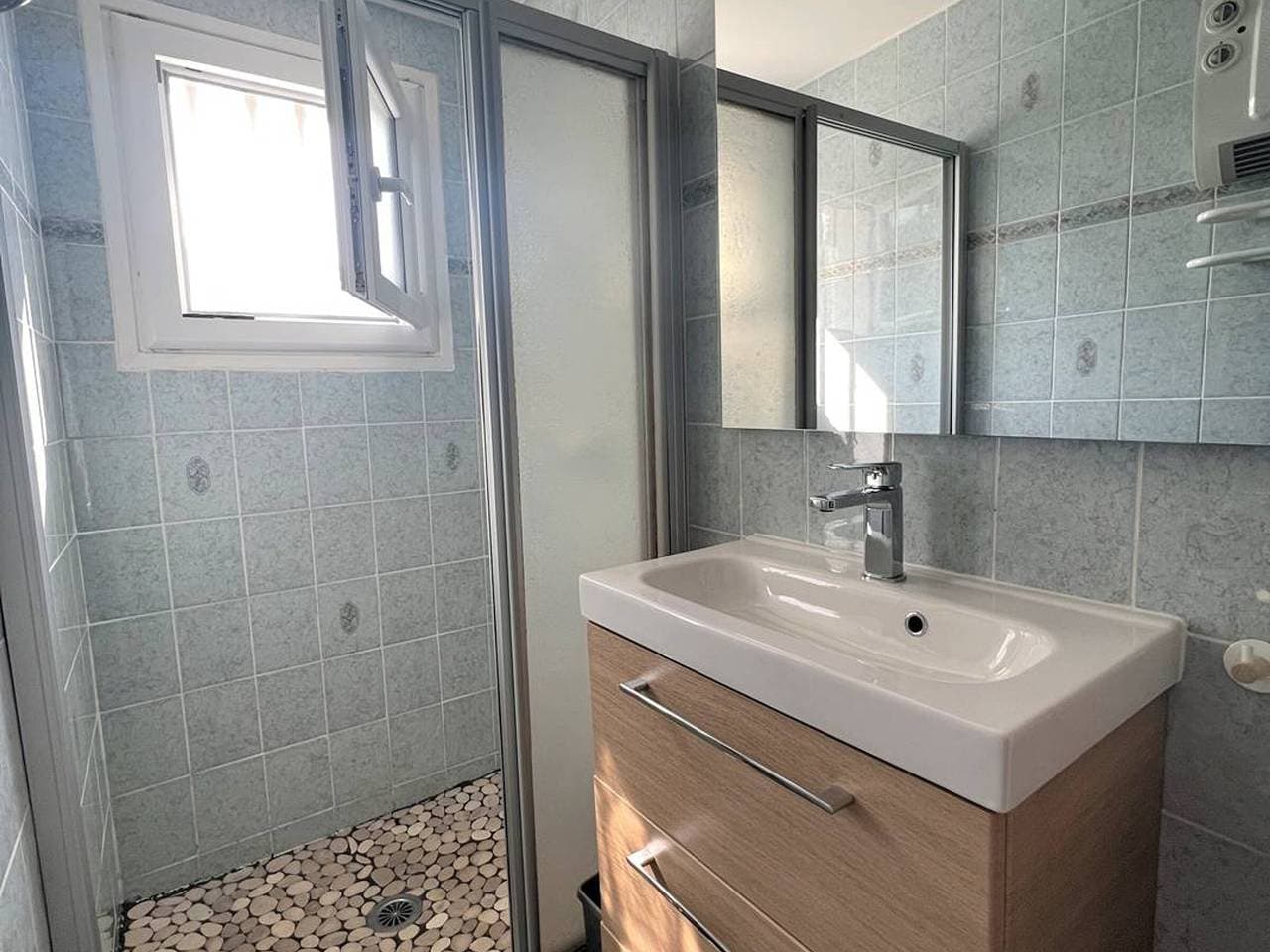 Foto 7 von 15: T1 Bis Cambo-les-Bains, 2 Pers, WiFi, Terrasse