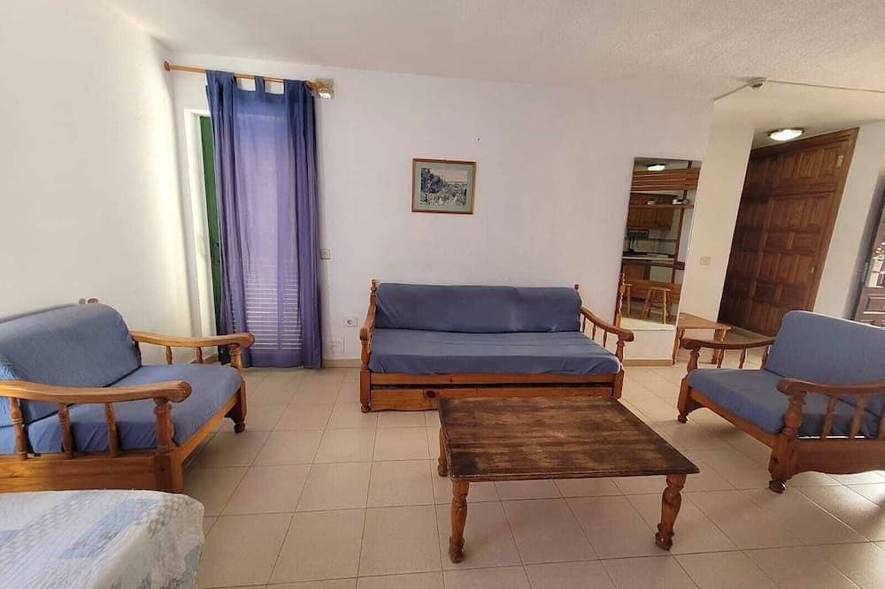 Foto 9 von 15: 1 Bed Apartment - Sleeps 2 - Pool - Parking