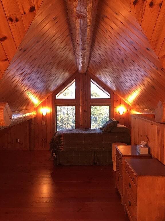 Foto 4 von 50: Split Rock Blockhaus mit Blick auf den Lake Superior, ruhig gelegen in 100 Jahre alten White Pines