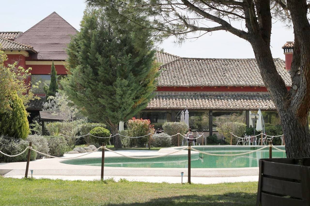 Foto 8 von 134: Hotel für 2 Personen mit Garten