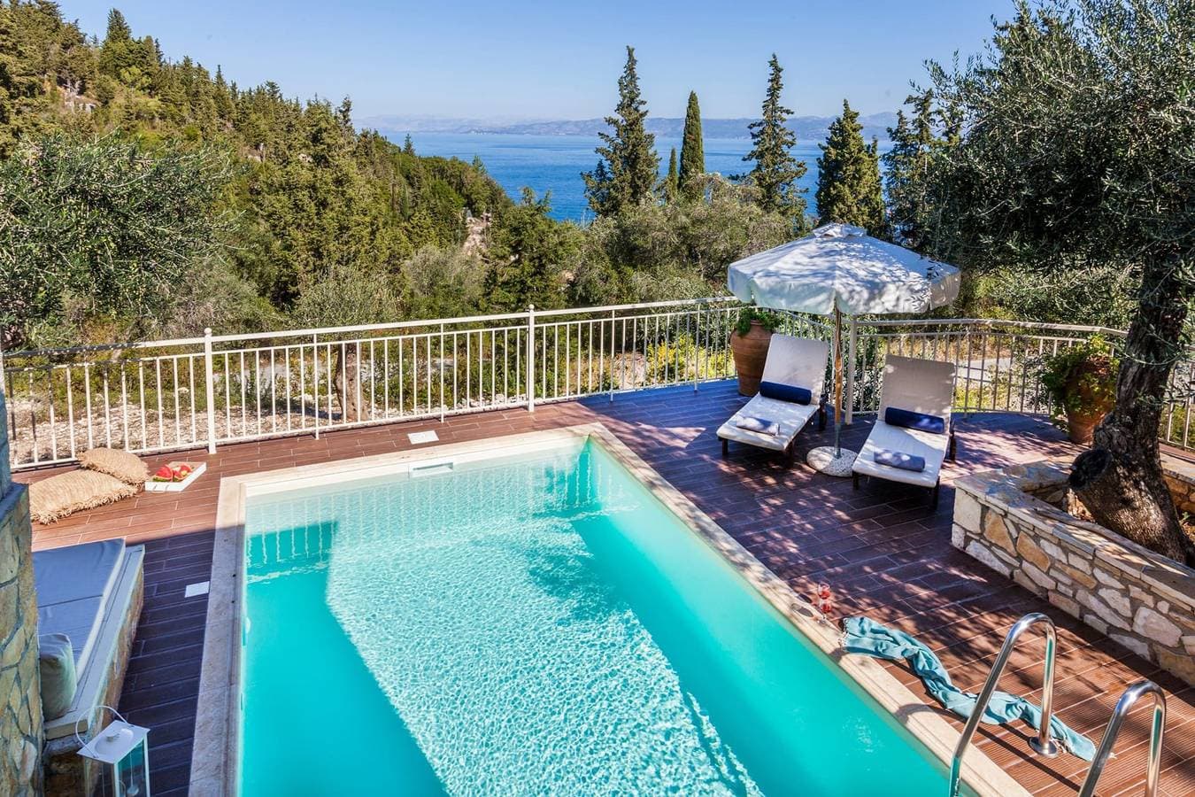 Villa 1