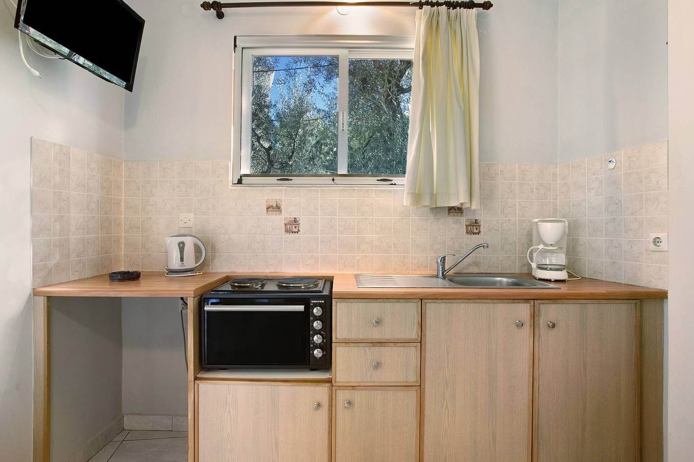 Foto 13 von 26: Ferienwohnung "Dolphin Apartment 8" mit Privatem Balkon, Gemeinschaftsgarten und WLAN