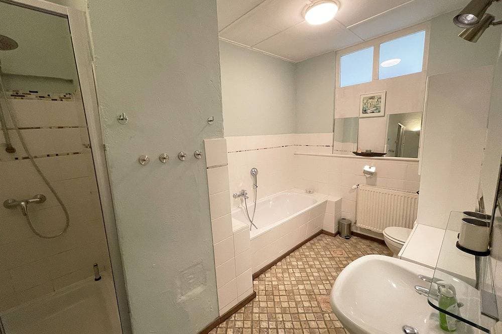 Foto 5 von 30: Ehemaliges Bauernhaus mit künstlerischem Ambiente, Sauna und Whirlpool