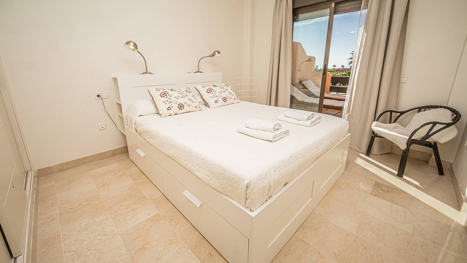 Foto 5 von 23: Casares Beach 412