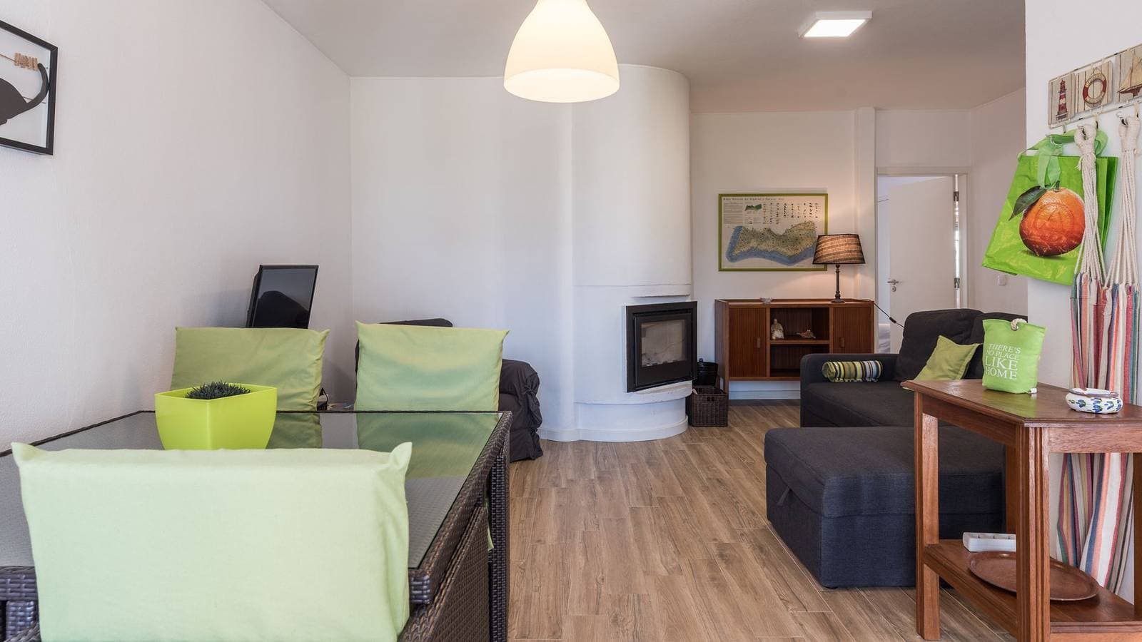 Foto 6 von 29: Ferienwohnung für 3 Personen mit Terrasse