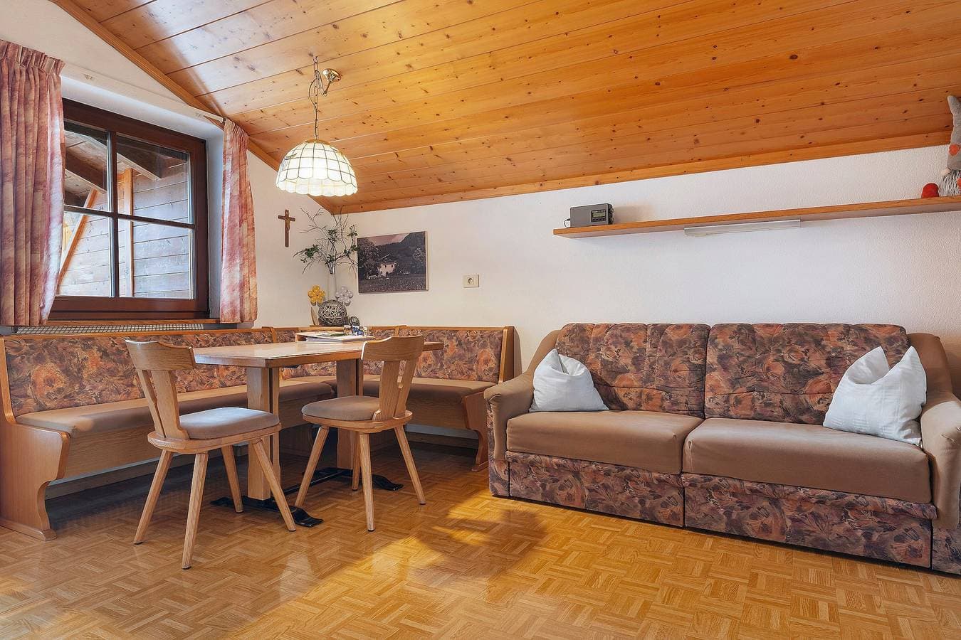 Foto 11 von 50: Apartment 'Schönblick' mit Bergblick, Gemeinschaftspool und WLAN