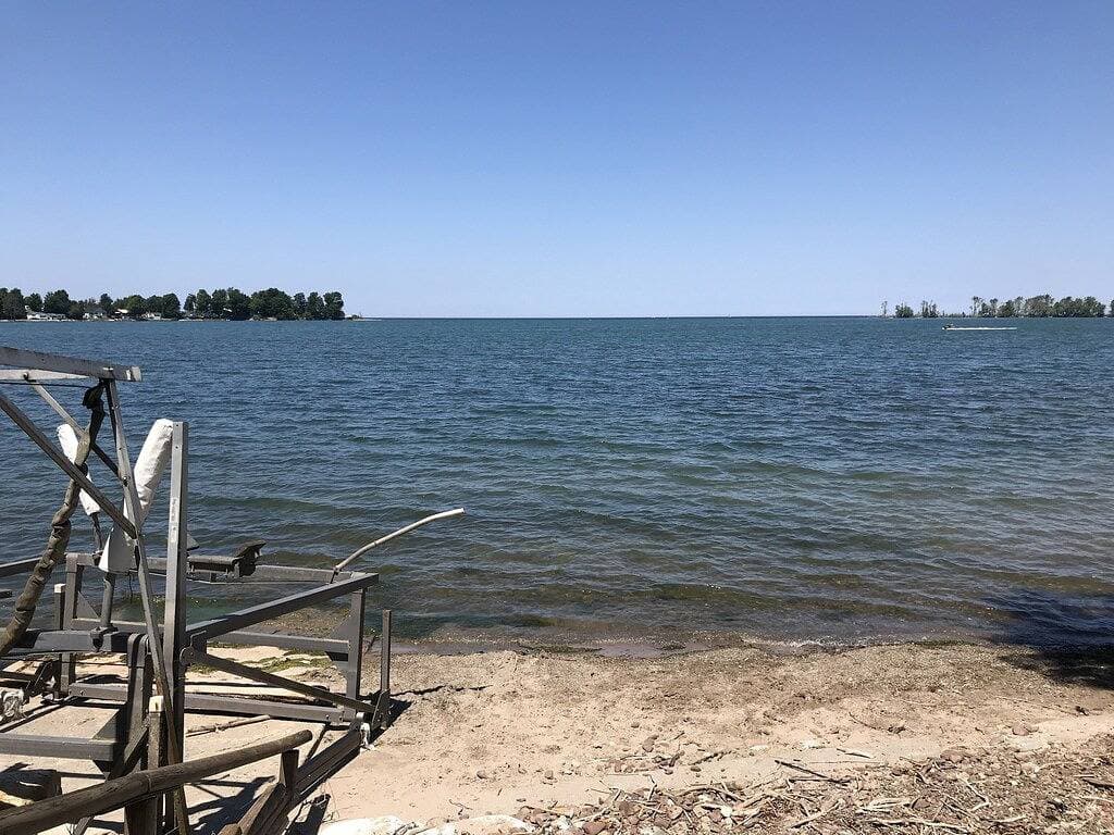 Foto 11 von 25: Blind Sodus Bay 3-Zimmer Privates Wassergrundstück Familienferienhaus