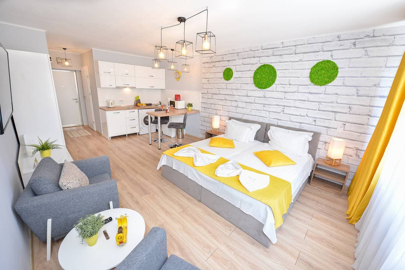 Foto 7 von 20: Candy Studio - Cismigiu Gardens - Ruhiges Zimmer