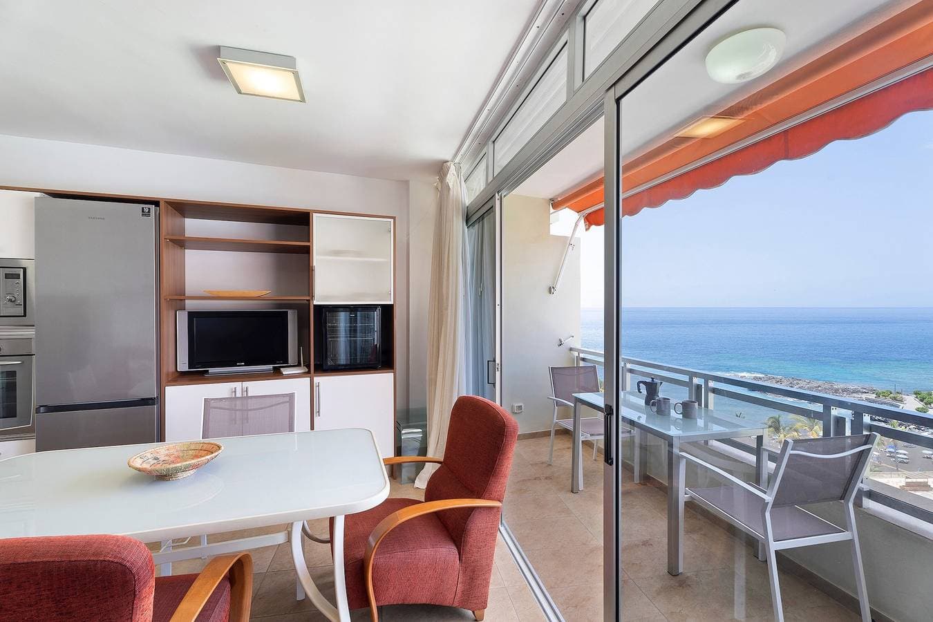 Foto 12 von 25: Ferienwohnung 'Bonito Arenas Negras' mit Meerblick, Balkon, Gemeinschaftspool und WLAN