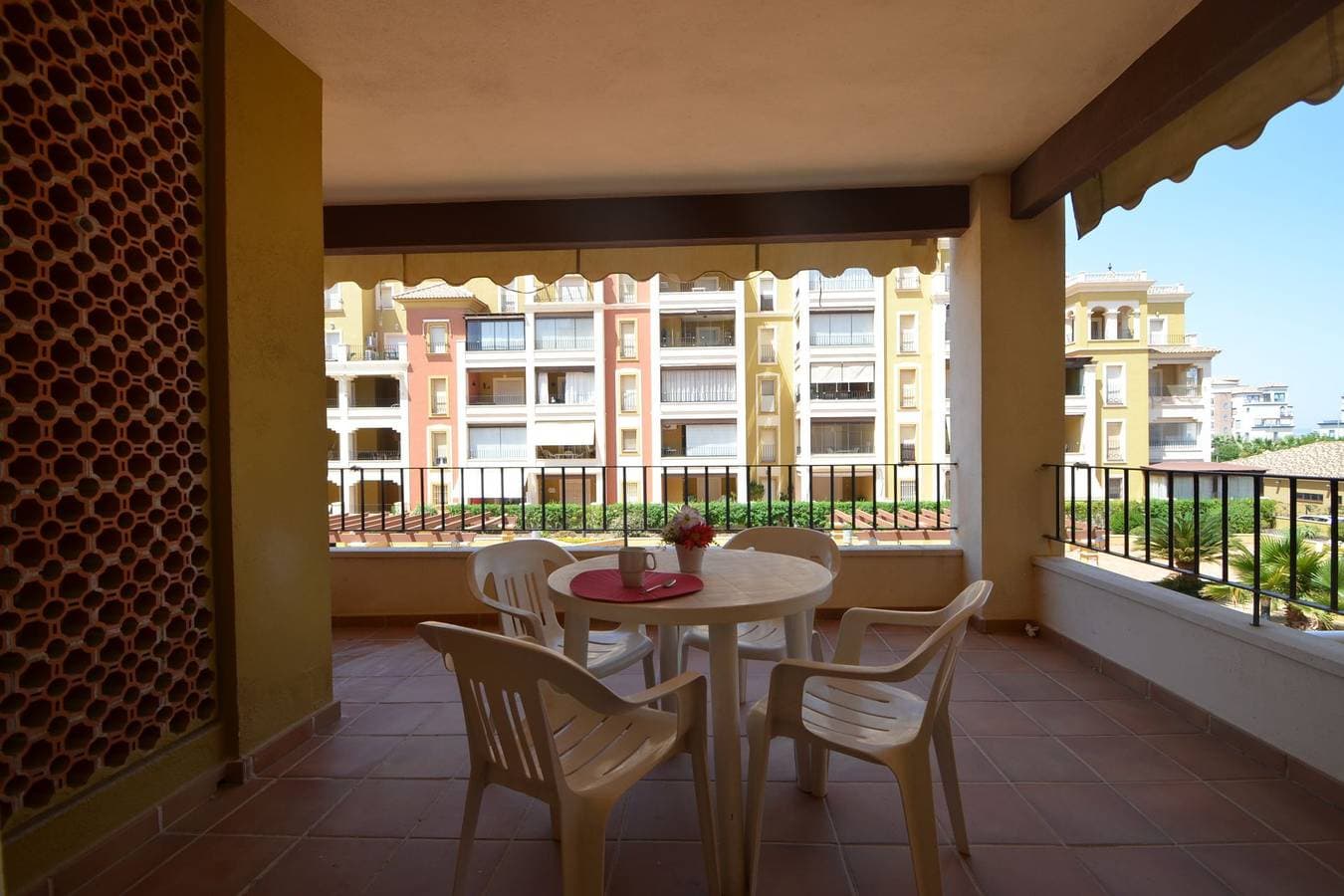 Foto 9 von 21: Ferienwohnung für 3 Personen mit Pool