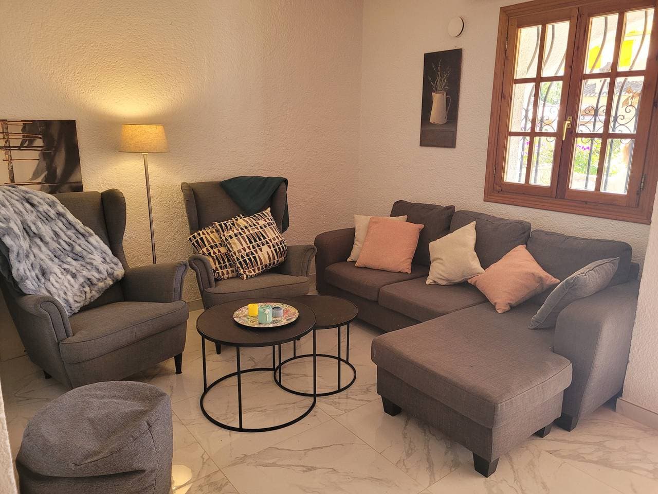 Foto 3 von 18: Gemütliches Reihenhaus in Denia mit Klimaanlage