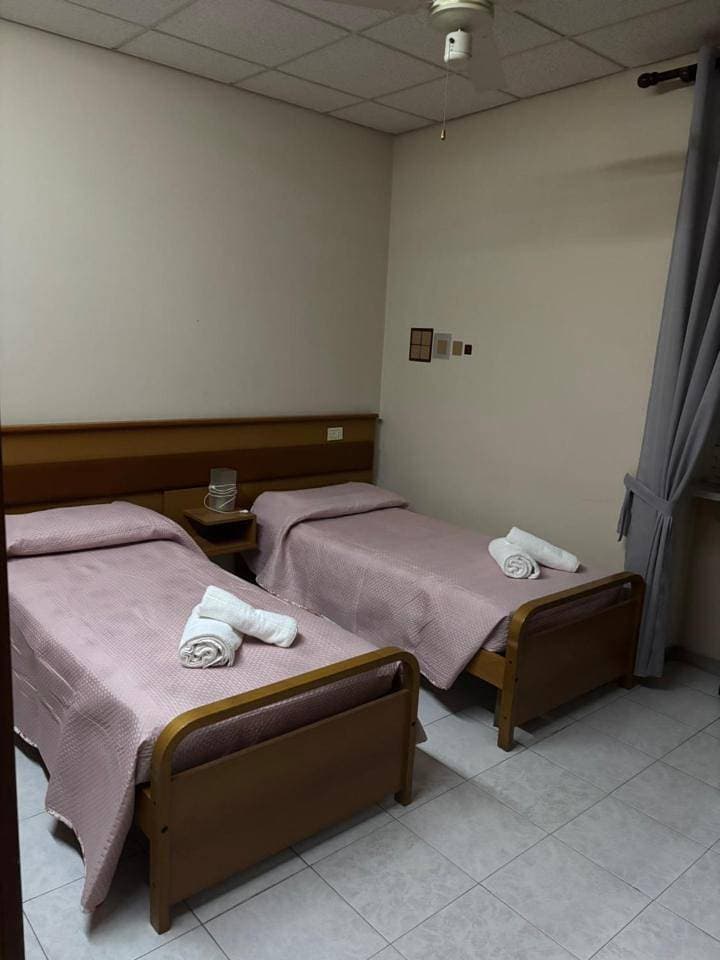 Foto 9 von 9: Twin Room