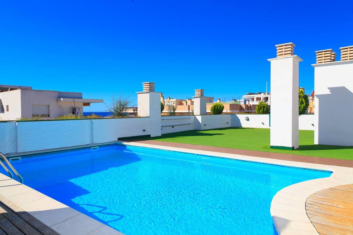 Uhc Sol I Mar Family Complex 1
