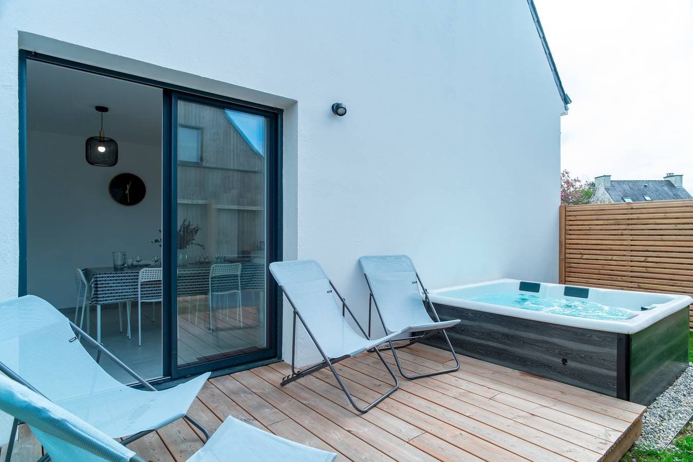 Foto 2 von 23: Ferienwohnung für 4 Personen mit Whirlpool