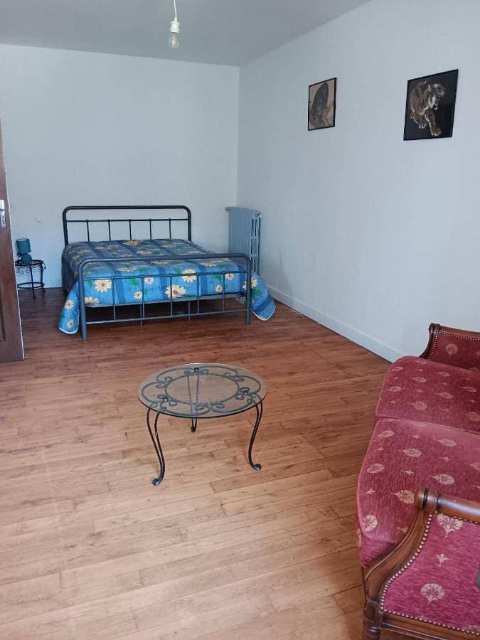Foto 4 von 9: One-Bedroom House