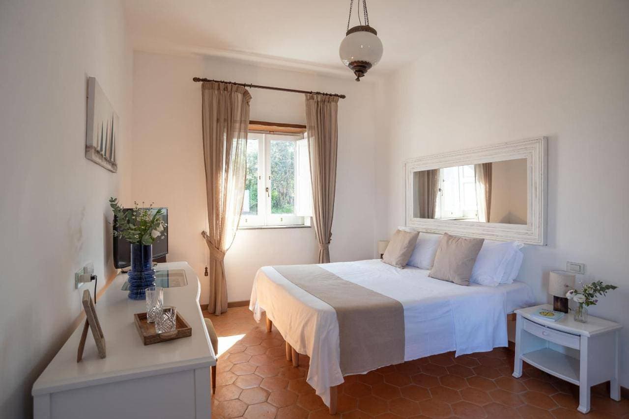 Foto 6 von 11: Double Room with Private Bathroom