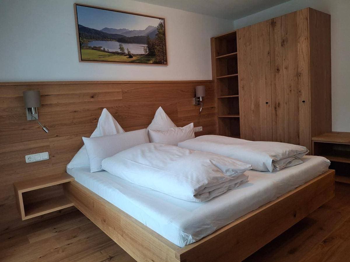 Foto 3 von 6: Double Room with Mountain View