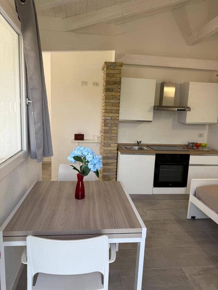 Foto 10 von 24: Apartment with terrace and sea view