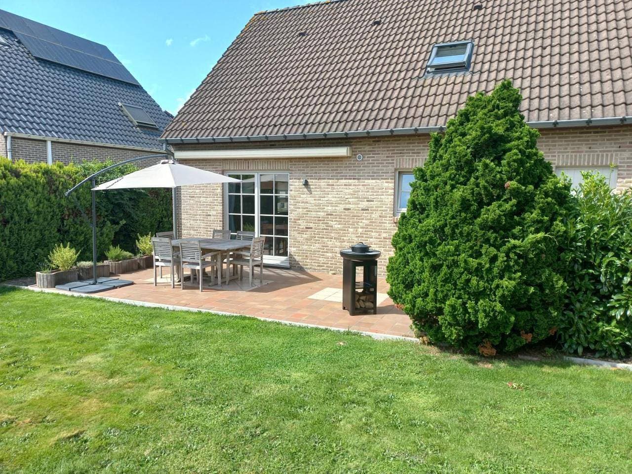 Foto 10 von 54: Three-Bedroom House