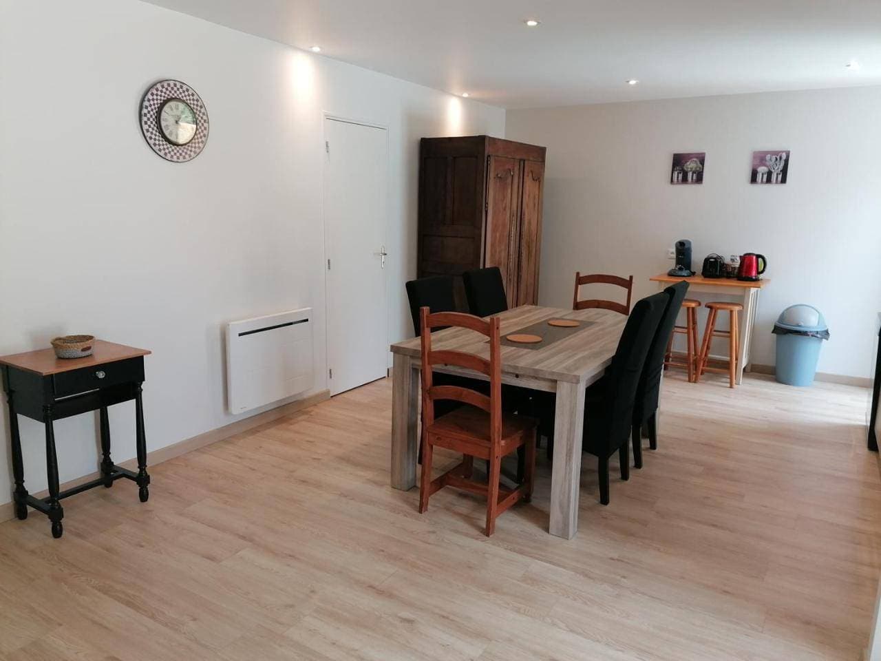 Foto 7 von 20: Three-Bedroom Home