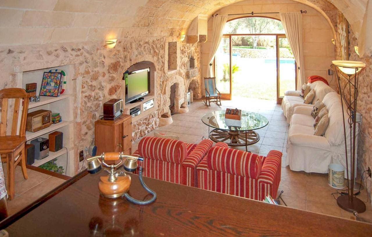 Foto 8 von 20: Five-Bedroom Holiday Home