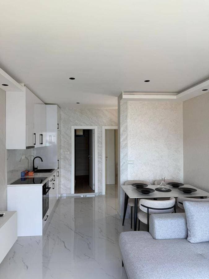 Foto 4 von 43: One-Bedroom Apartment with Sea View and Terrace