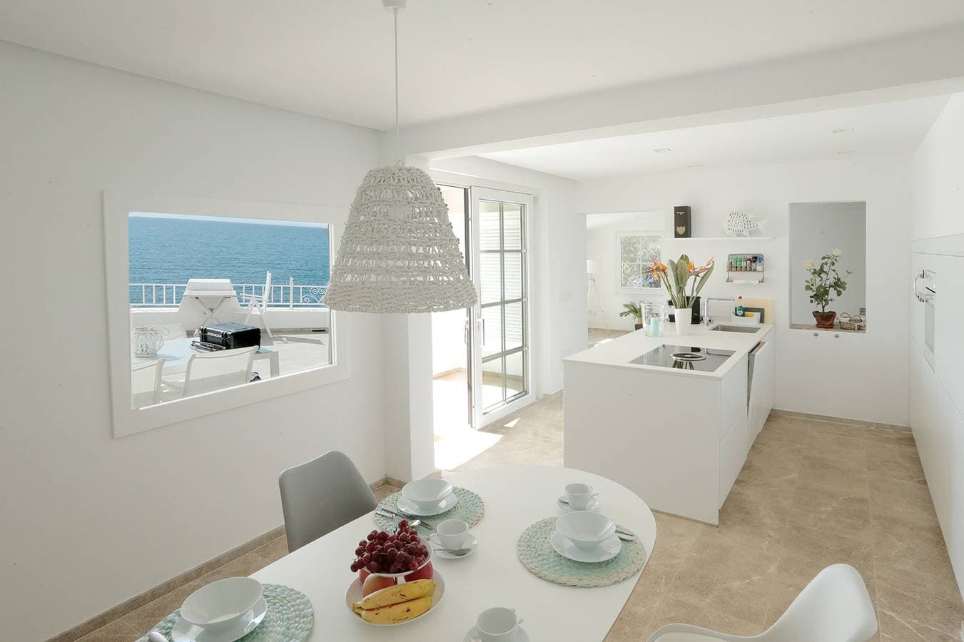 A3014 Exklusives Apartment in 1. Meereslinie für 4 Personen in Cala Fornells 1