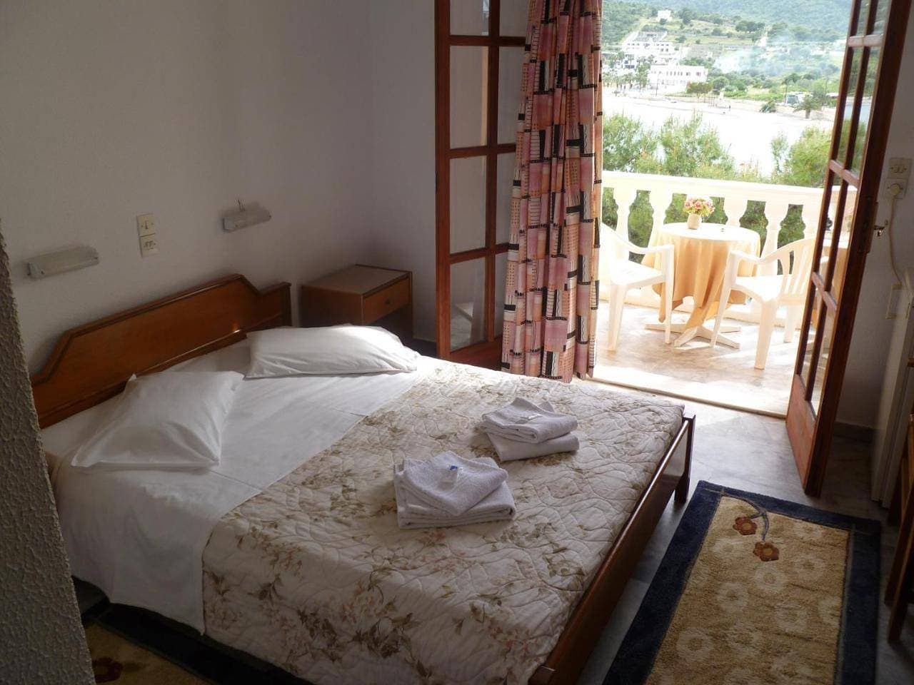 Foto 8 von 12: Double or Twin Room with View