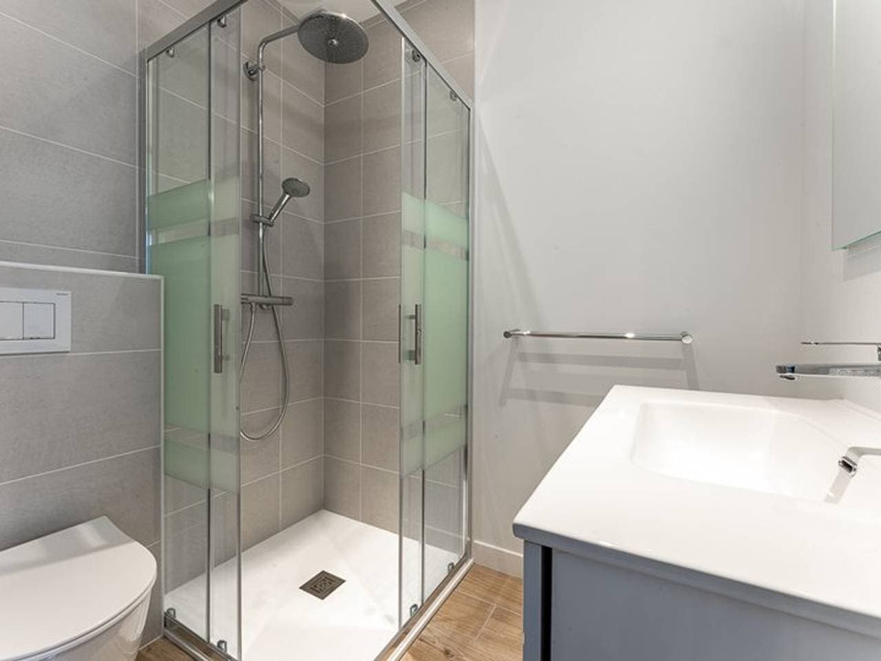 Foto 9 von 34: 125m² Villa mit beheiztem Pool, 3 Schlafzimmer, Terrasse in La Flotte