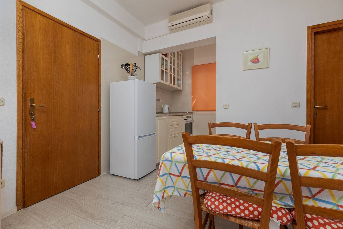Foto 12 von 22: 1-Zimmer-Ferienwohnung am Strand Drasnice, Makarska A-2670-d