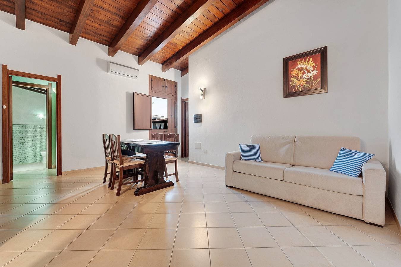 Foto 6 von 30: Villa Nuragica – Classic Apartment