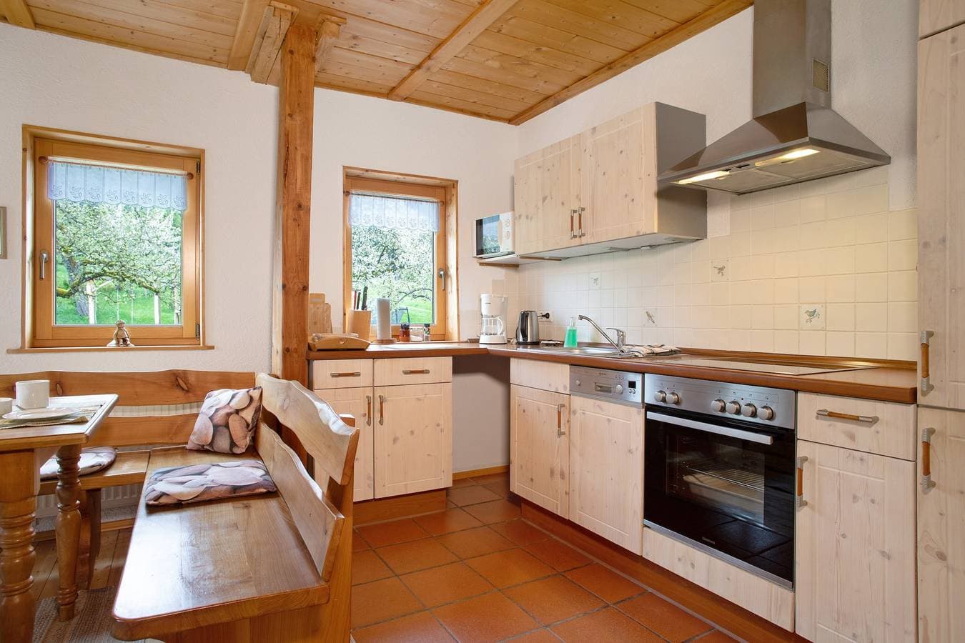 Foto 9 von 39: Ferienwohnung 'Schneckenhaus' mit Gemeinschaftsgarten, Balkon und WLAN