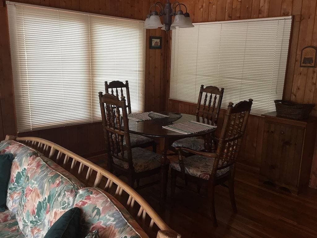 Foto 7 von 21: Abgeschiedene Waterfront Get Away am Smith Mountain Lake