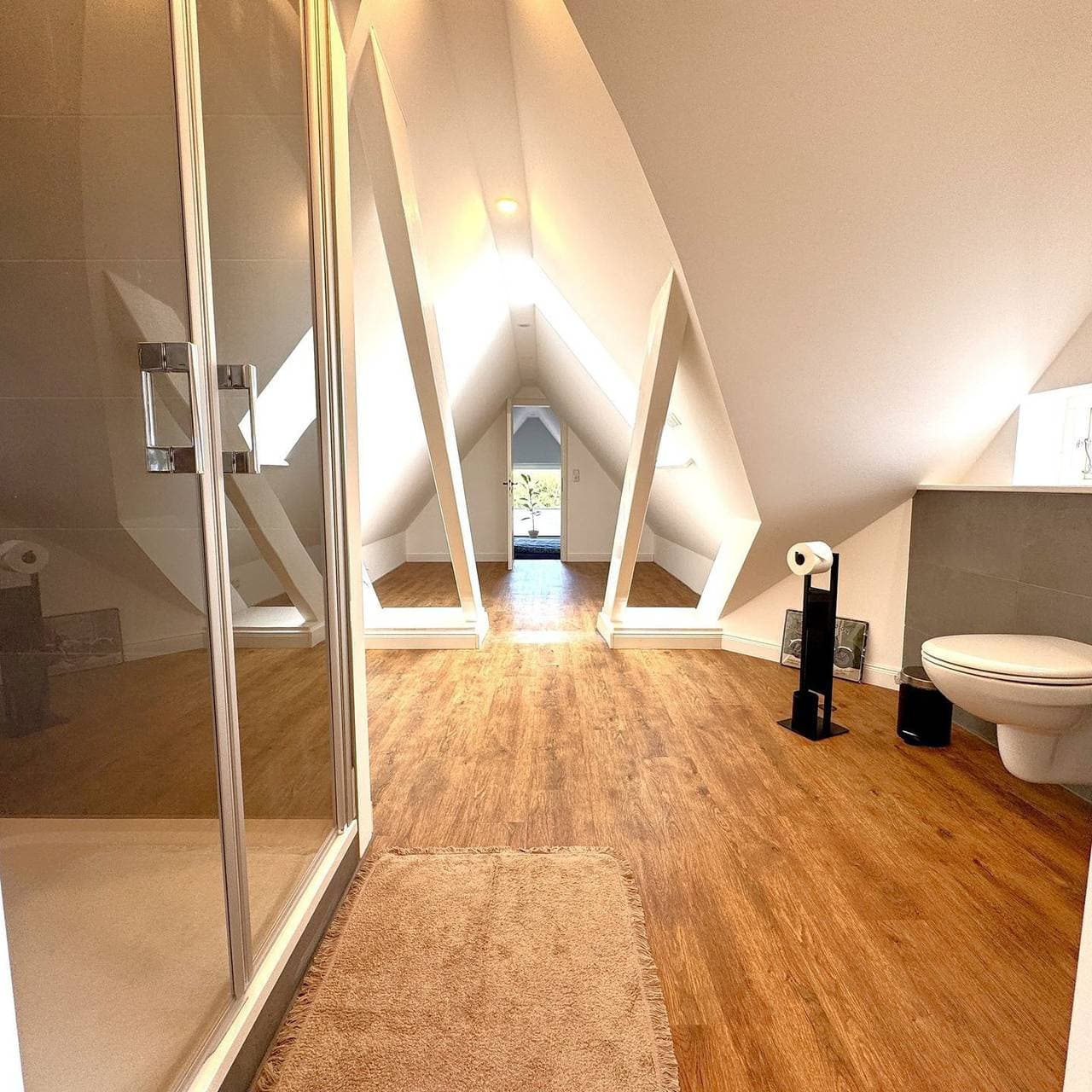 Foto 6 von 47: "Käpitänshaus zum Plümper" 75 m² große Ferienwohnung für Liebhaber