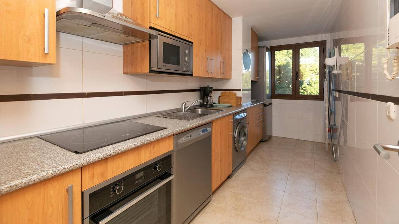Foto 5 von 24: Two-Bedroom Apartment