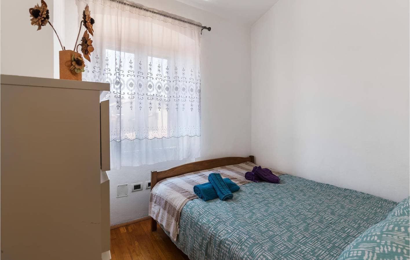 Foto 12 von 23: Charmante Ferienwohnung mit Terrasse, 2 km von der Küste und 100 m vom Restaurant entfernt