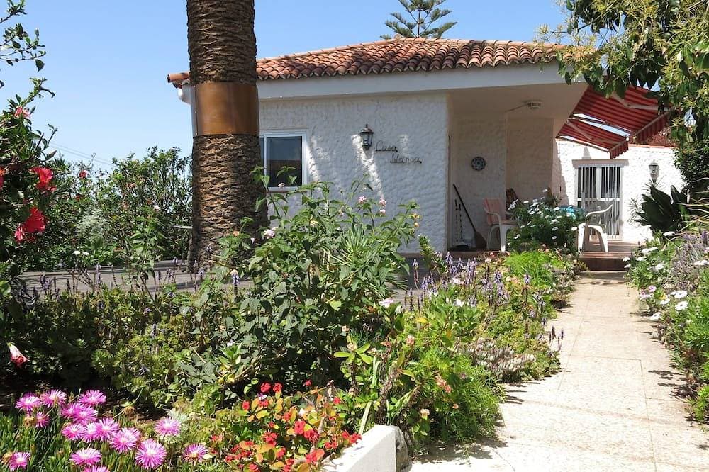 Schönes Haus mit faszinierendem Meerblick – Strandnah 1