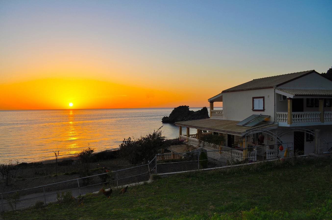 Foto 4 von 31: Strandhaus Tolis - Pelekas Beach Korfu